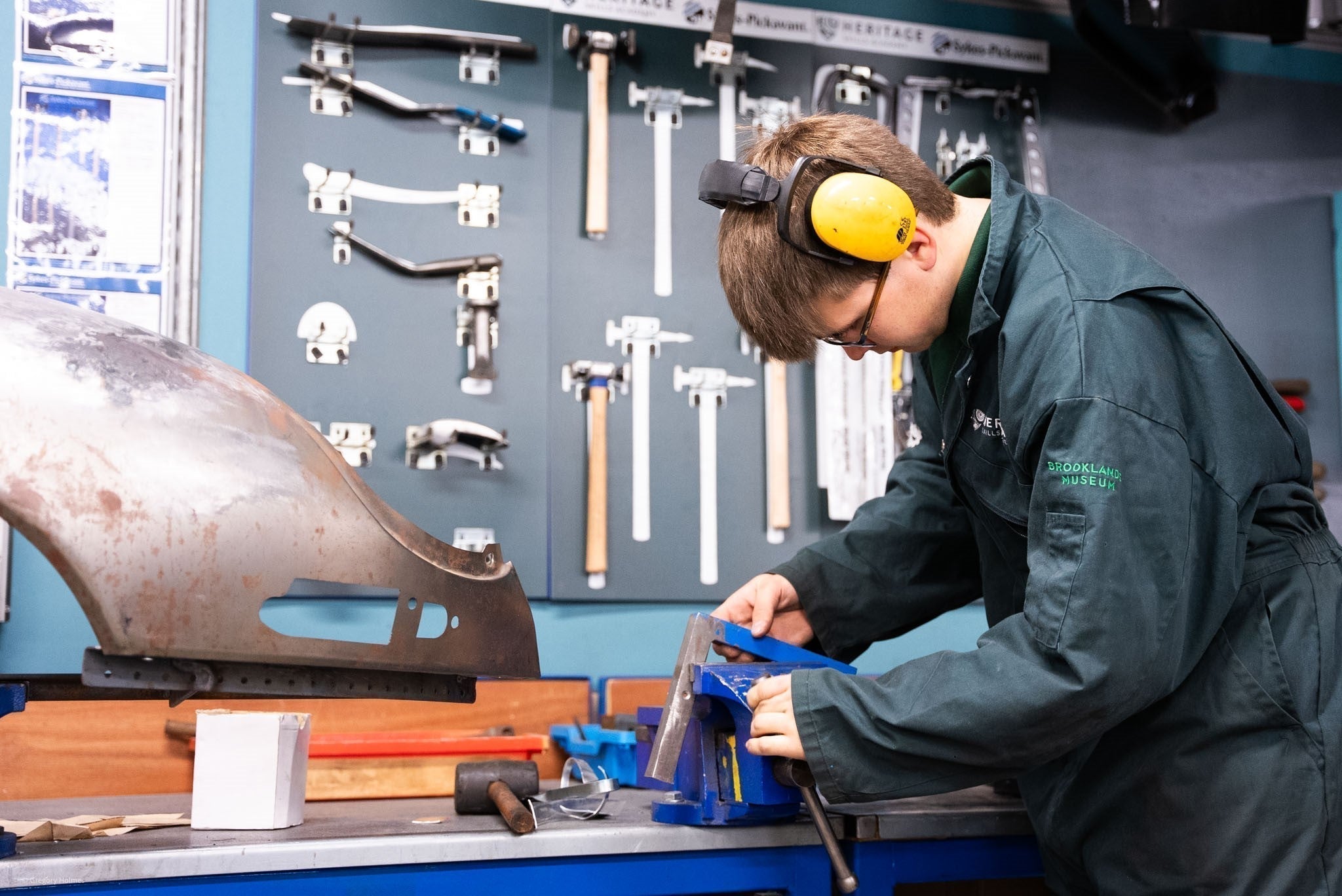 Student using Sykes-Pickavant Vice