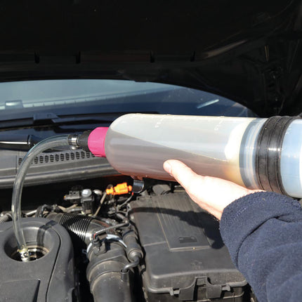 66095100 - Vehicle Fluid Change Syringe - 1.5L