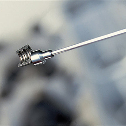 close up of 67000600 magnetic pick up tool in use